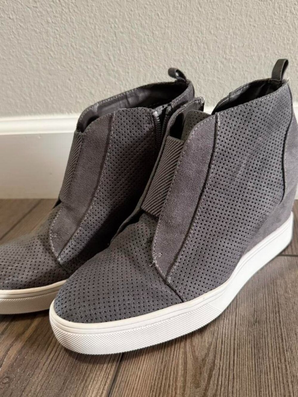 MIA Women's Grey Footwear